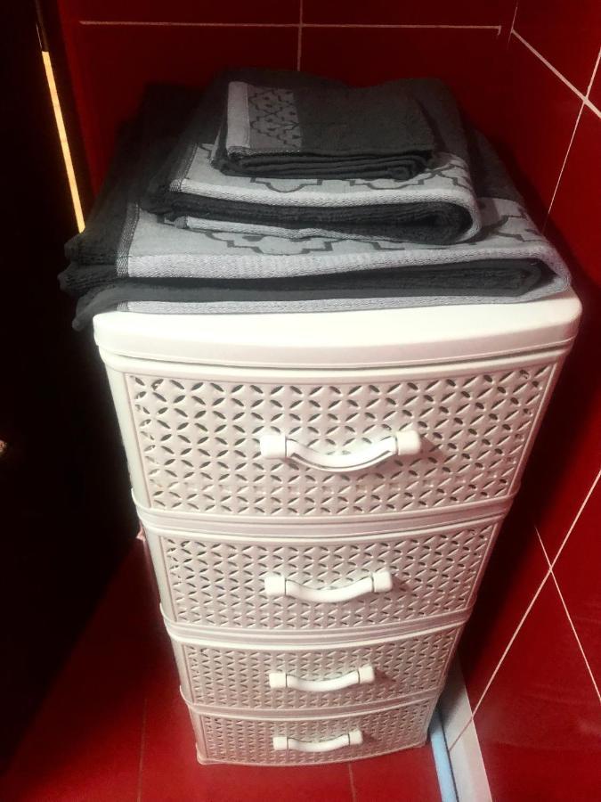 La Symo Apartament Straja Lupeni Lupeni  Exteriör bild
