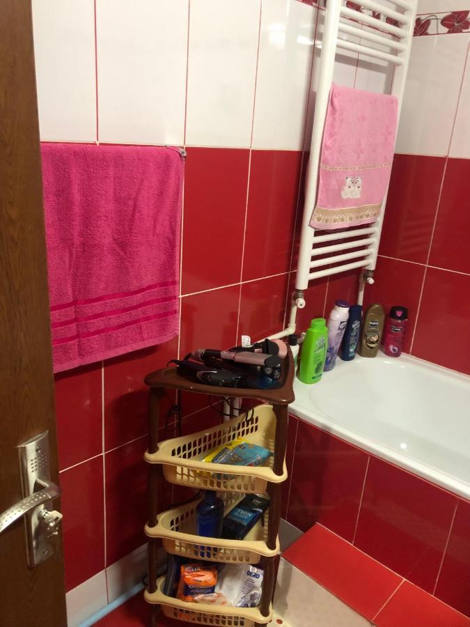 La Symo Apartament Straja Lupeni Lupeni  Exteriör bild