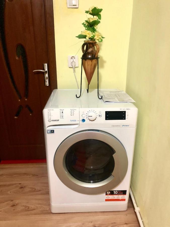 La Symo Apartament Straja Lupeni Lupeni  Exteriör bild