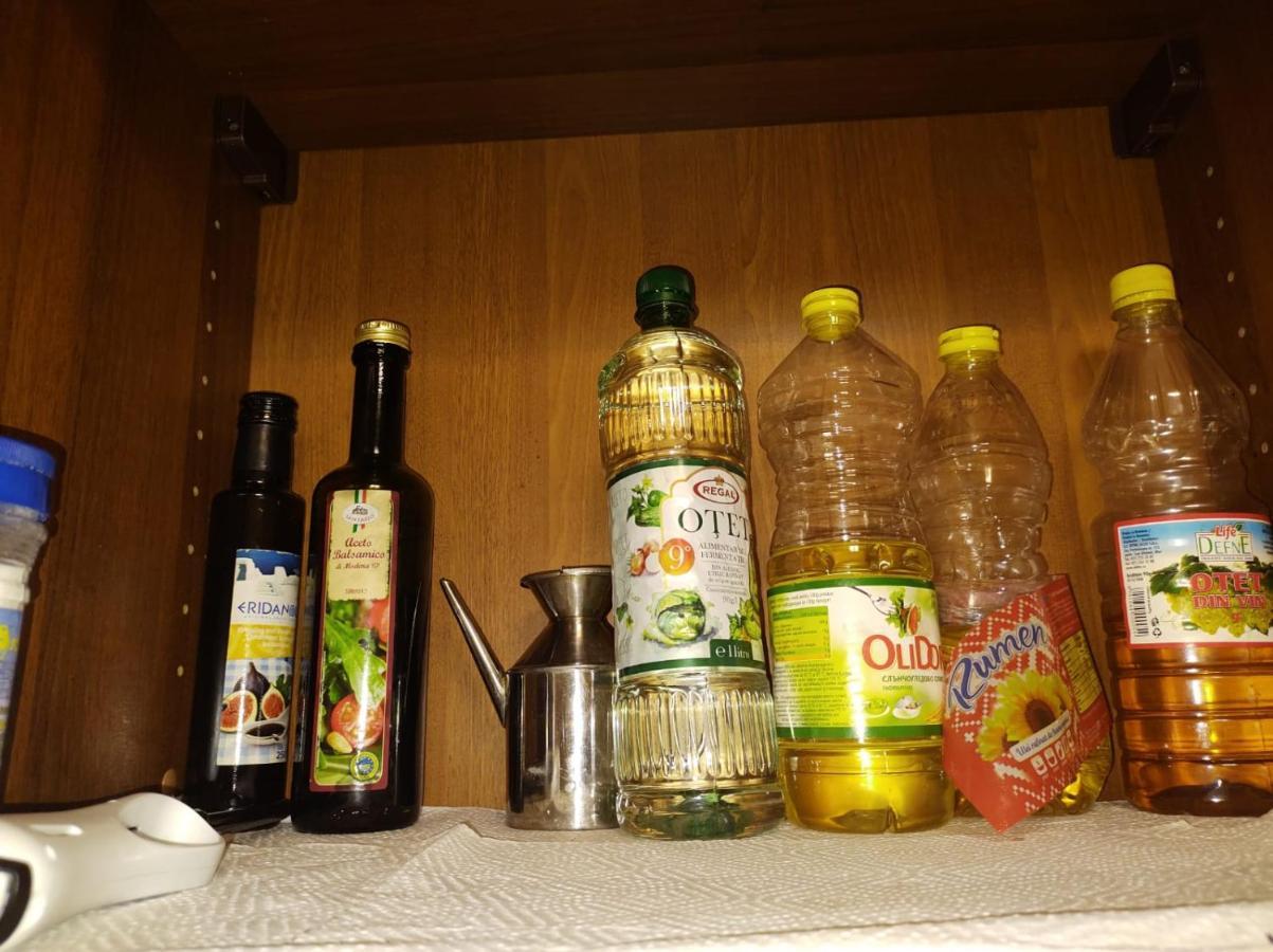 La Symo Apartament Straja Lupeni Lupeni  Exteriör bild